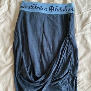 Lululemon faux-wrap skirt